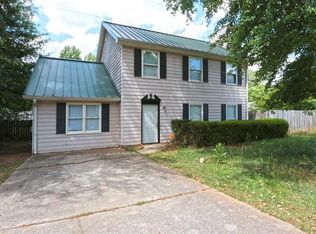 4770 Saddleridge Rd, Powder Springs, GA 30127