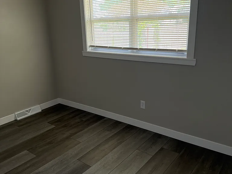 219 S Lafayette St — Photo 12
