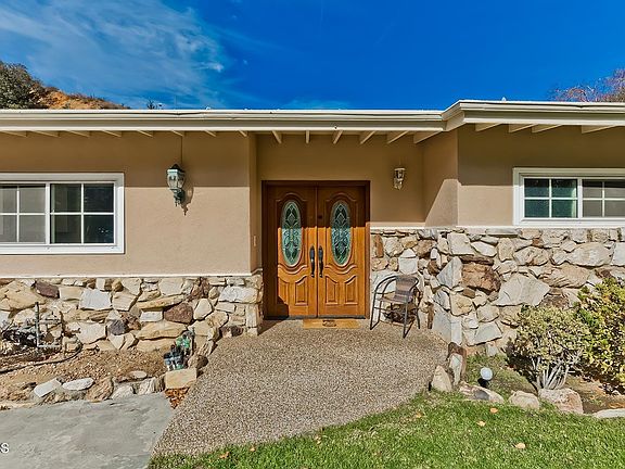 5th image of 9483 Wheatland Ave