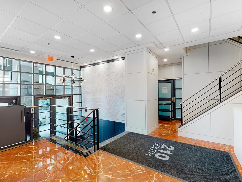 210 South St #65