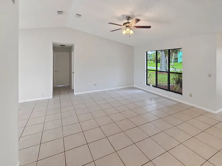 2337 SW Fern Cir — Photo 13