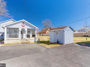 215 Nanticoke Rd, Baltimore, MD 21221