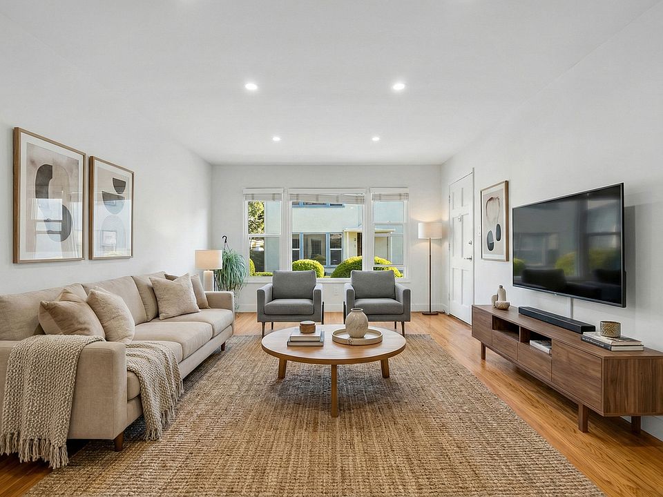 1st image of 624 Lincoln Blvd #A