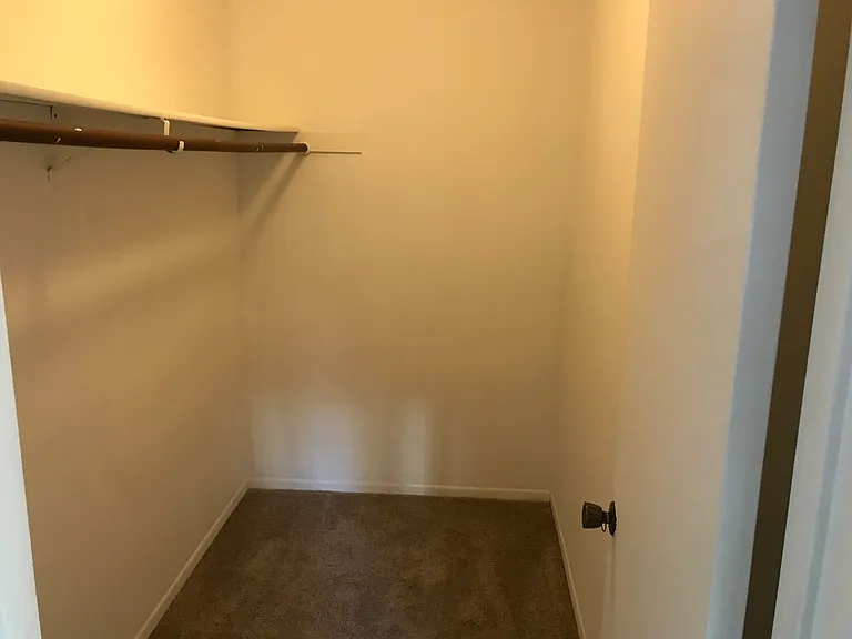 209 W Cota St — Photo 9