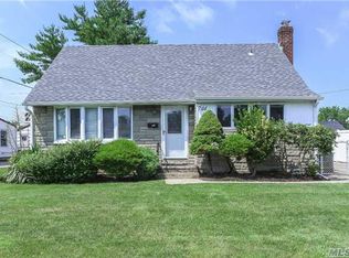 744 Durham Rd, East Meadow, NY 11554