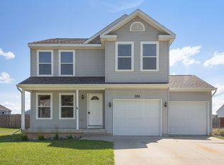 305 Poplar Ln, Mason, MI 48854