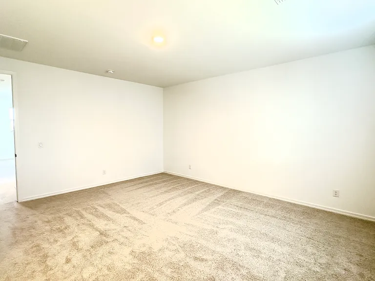 9459 E Sector — Photo 21