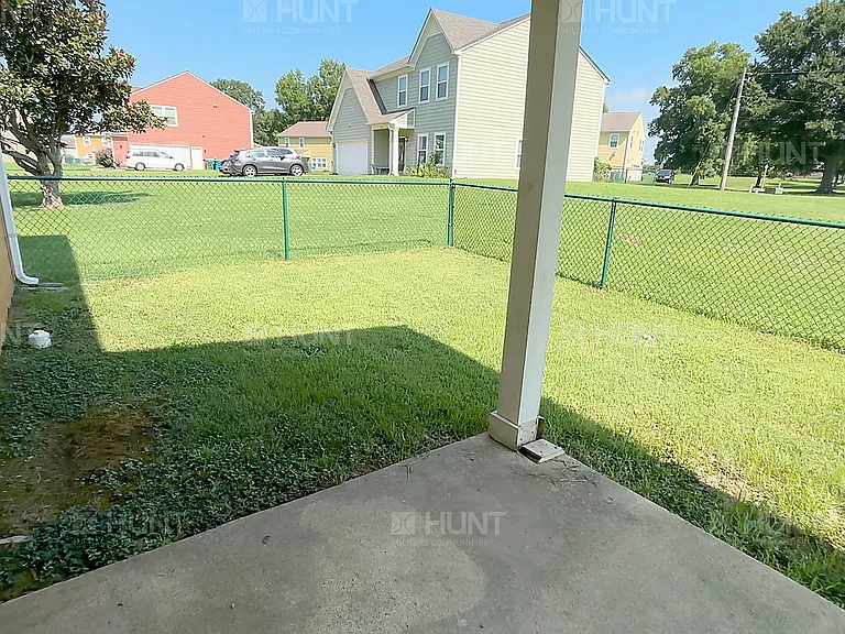 5962 Essex St — Photo 18