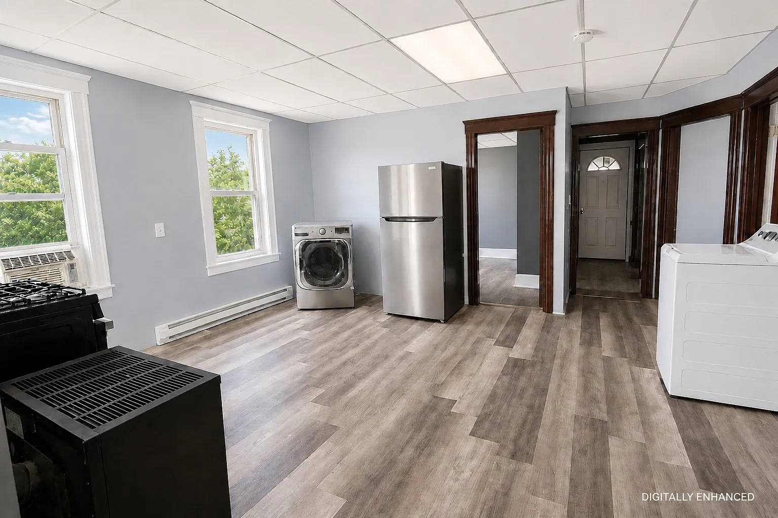 3 bed, 1300 sqft, $1,900 — Photo 1