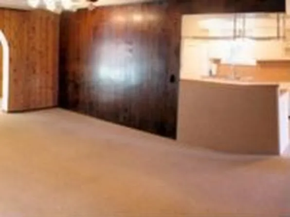 7681 Chantilly Cir, Galveston, TX 77551