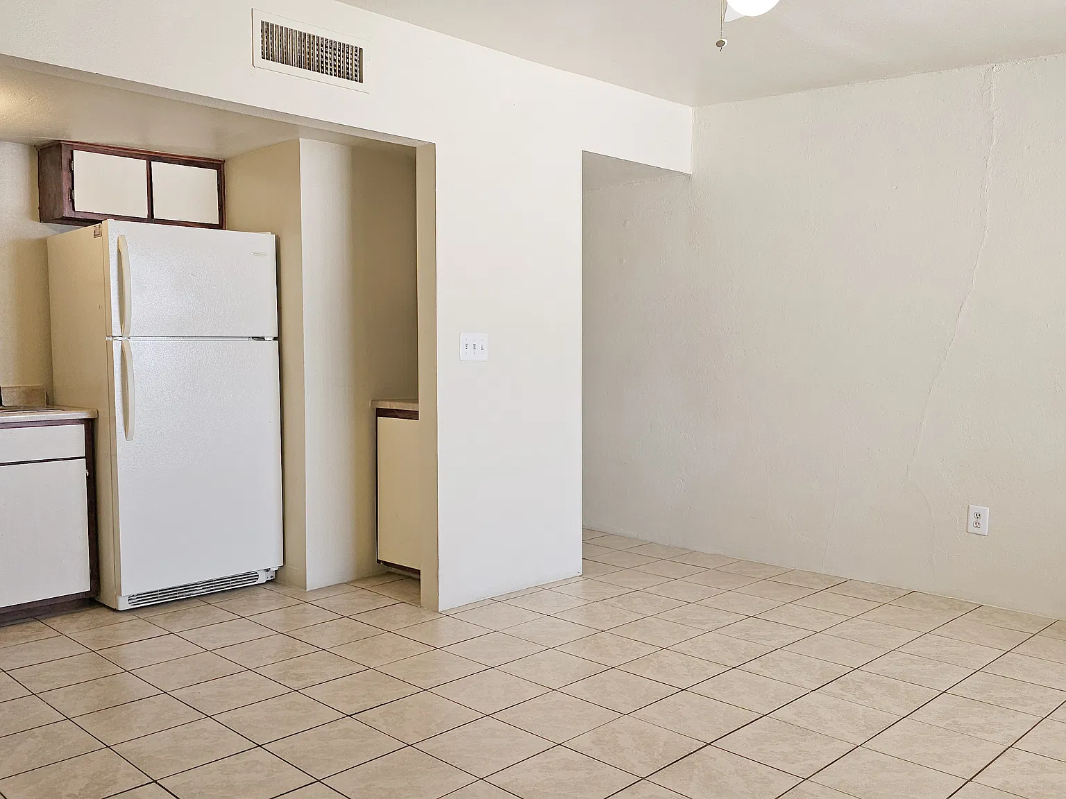 1 bed, 500 sqft, $675 — Photo 3