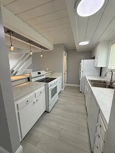 1311 Harbor Blvd Photo 1