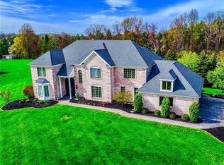 1229 Red Fox Run, Victor, NY 14564