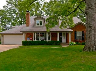 604 Applewood Dr, Saint Louis, MO