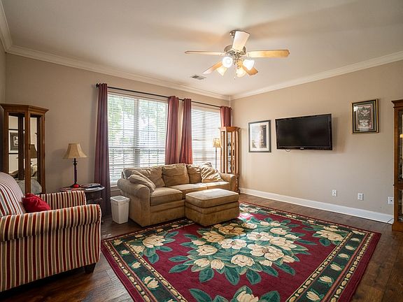 4th image of 506 Private Road 3097