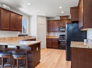 223 Gina St, Manteca, CA 95337