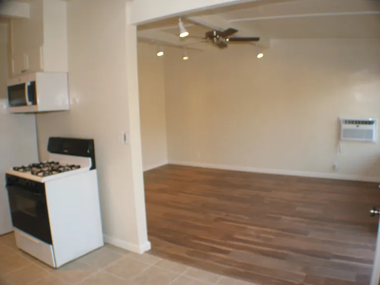 3583 N E St #2 — Photo 6