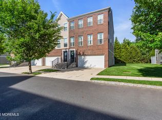 49 Creekside Way, Burlington Township, NJ 08016