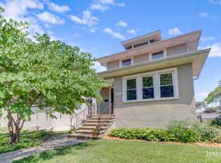 606 S Taylor Ave, Oak Park, IL 60304