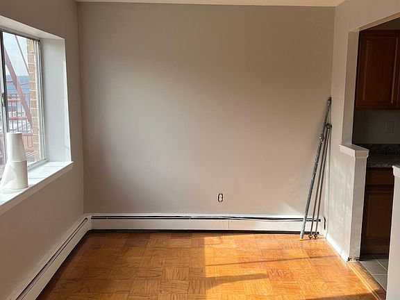 5th image of 324 Palisade Ave APT 2E
