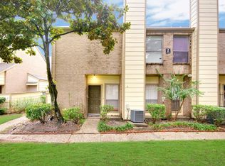 8299 Cambridge St APT 201, Houston, TX 77054