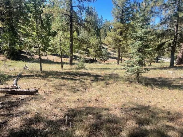 N Dixie Dr, Alton, UT 84710