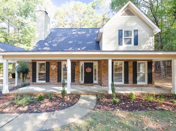 1236 Martin Rd, Hamilton, GA 31811