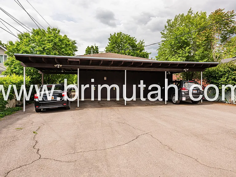 952 E Princeton Ave #D — Photo 15