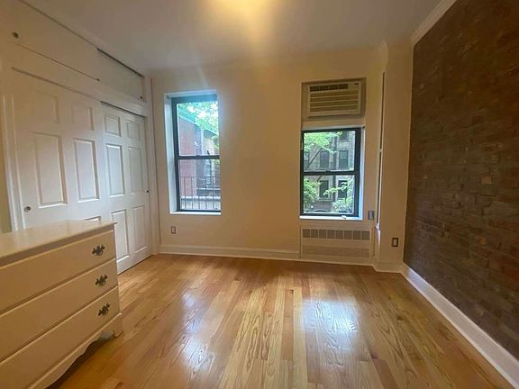 4th image of 208 E 84th St APT 3B
