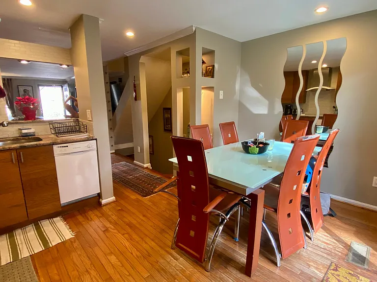 14 Strath Haven Ct — Photo 13