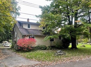 3687 Franklin Ave, Hubbard, OH 44425