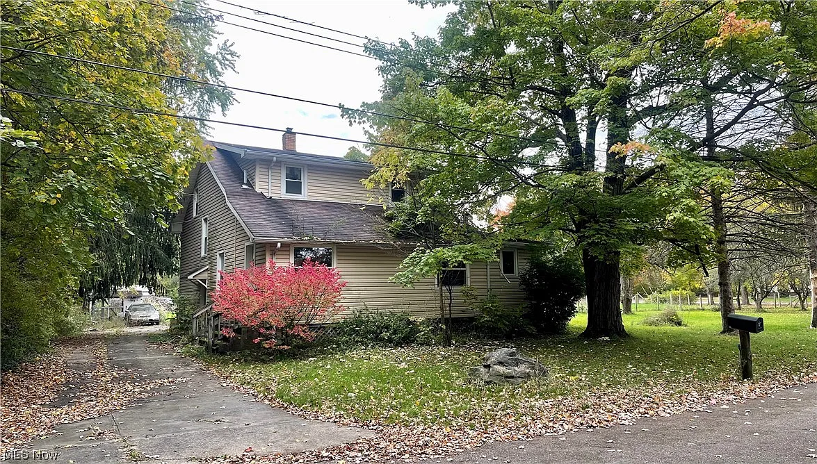 3687 Franklin Ave photo 1