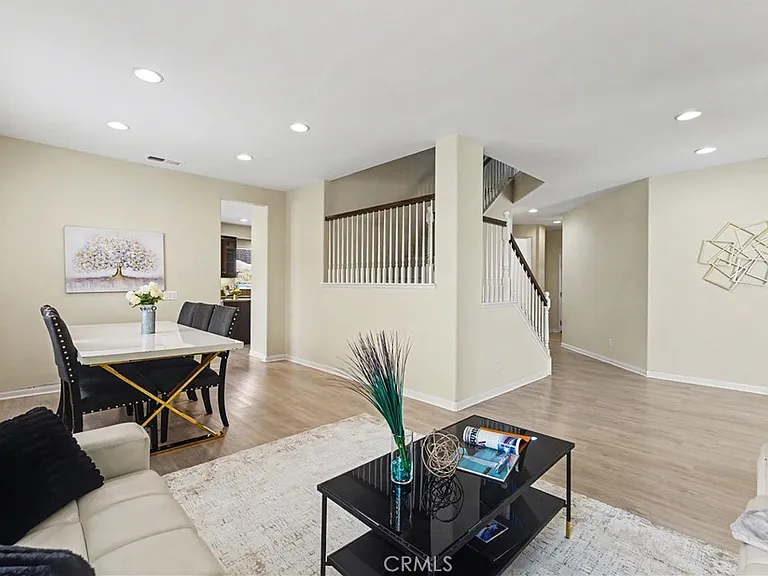 29535 Hyperion St — Photo 10