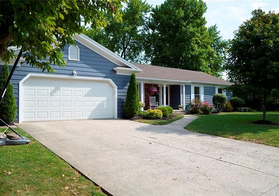 1st image of 167 Hillcrest Dr