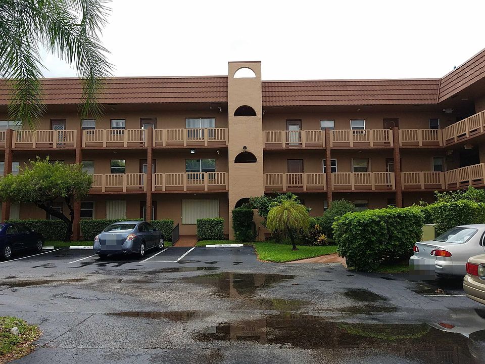 1st image of 9750 Sunrise Lakes Blvd APT 110