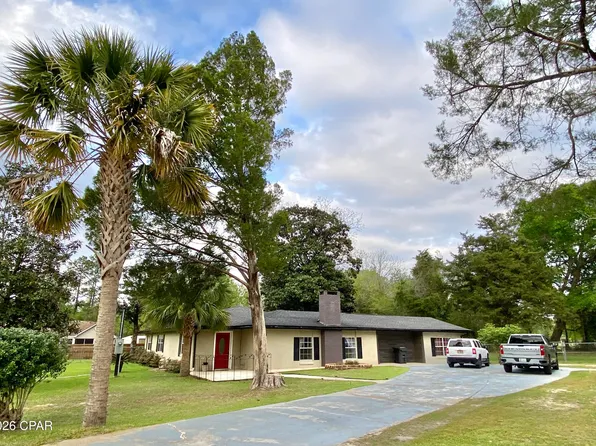 807 Maple St, Chipley, FL 32428