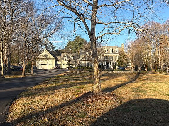 2nd image of 634 River Bend Rd