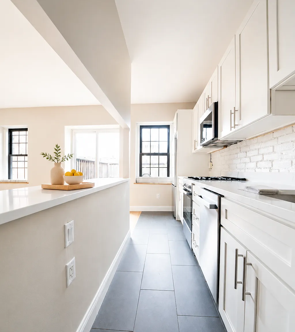 Studio, 434 sqft, $3,000 — Photo 2