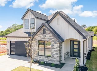 411 Coltop Ct, Simpsonville, SC 29681
