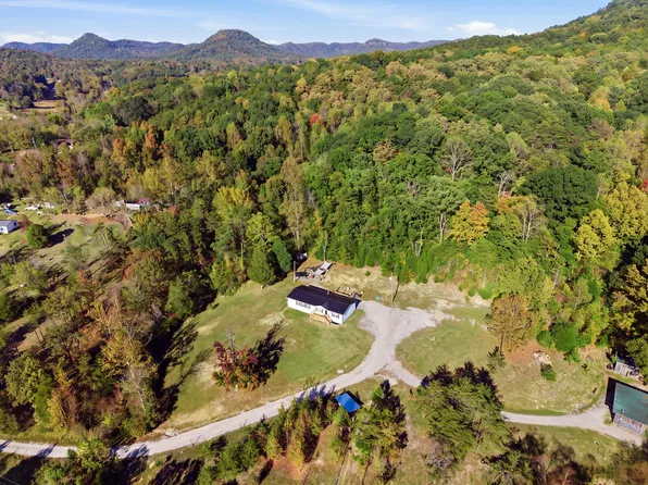 491 John Rawlings Rd, Irvine, KY 40336
