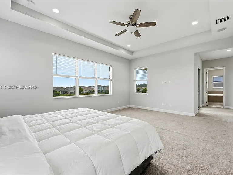 15239 Goldfinch Cir — Photo 18