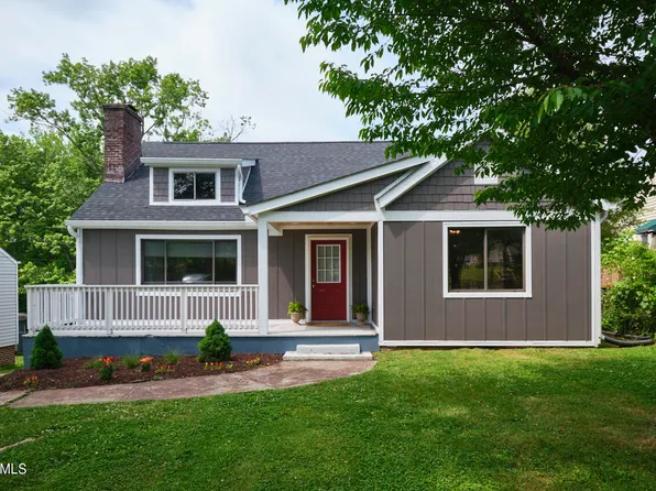 3343 Whittle Springs Rd, Knoxville, TN 37917