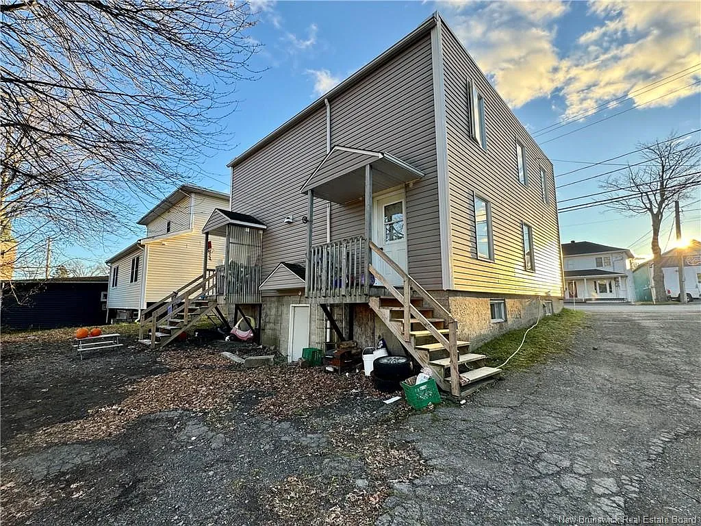 Studio, 1600 sqft, $179,000 — Photo 3