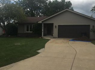 4003 W Madison Blvd, Franklin, WI 53132