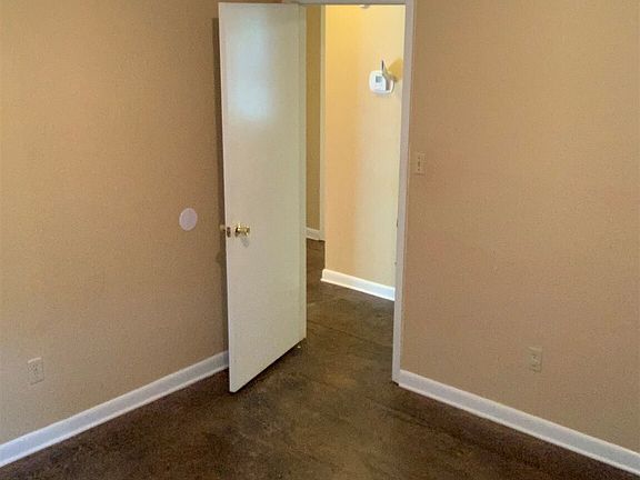 4th image of 38512 County Road 39