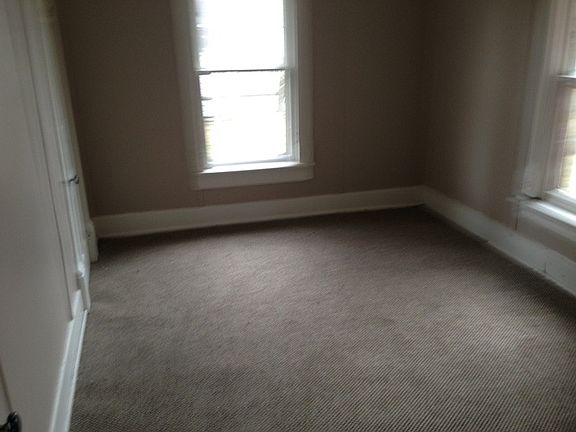 2nd image of 704 N Detroit St
