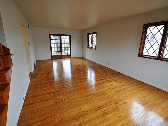 2nd image of 2302 Council Oak Dr