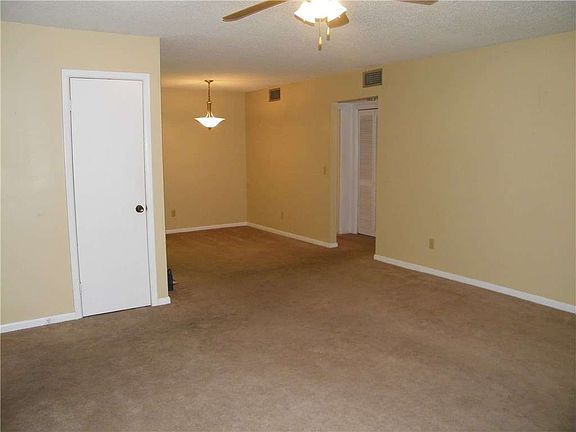 4th image of 2700 Mizell Ave APT 202A