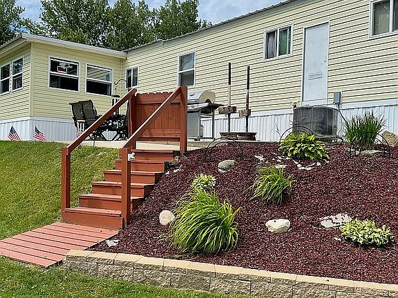 5th image of 4301 Swan Lake Dr