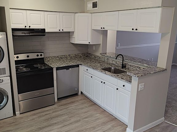 3rd image of 2174 Sharp Ct #162-202
